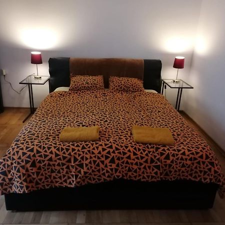 Zagreb Botanical Garden Budget Apartment Exterior foto